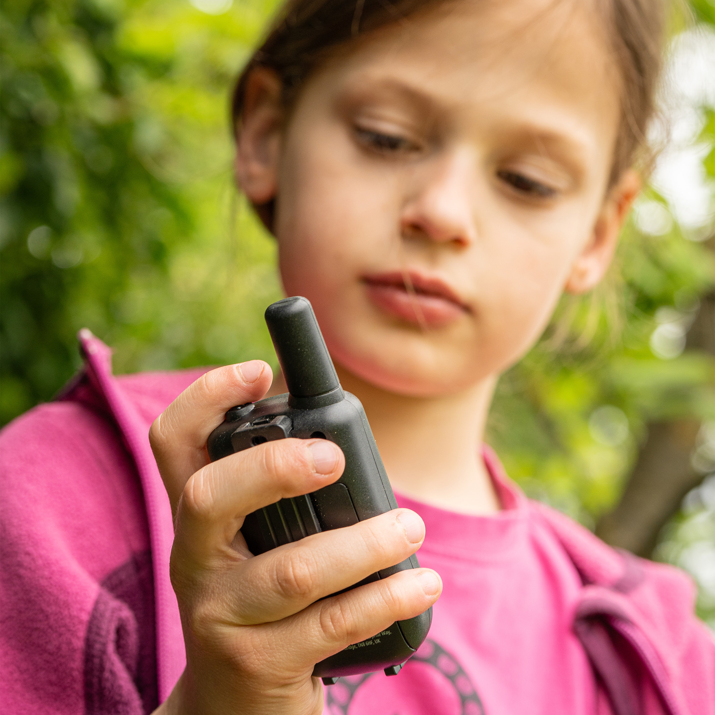 BRESSER JUNIOR Walkie Talkie 2er-Set mit hoher Reichweite bis zu 6 km und Frei-Hand-Funktion